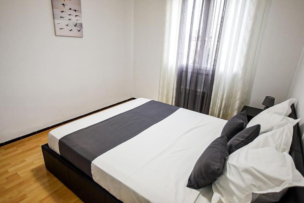 Appartement T3 Parking A 5 Minutes A Pied Du Stade Velodrome Marselha Exterior foto